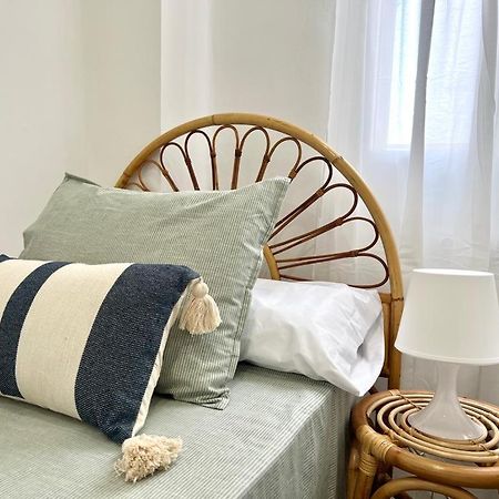 Acogedor Apartamento Cerca De La Playa Apartment Valencia Ngoại thất bức ảnh